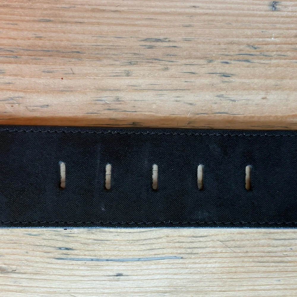 Chico’s Statement Belt Black Suede Size Medium EUC